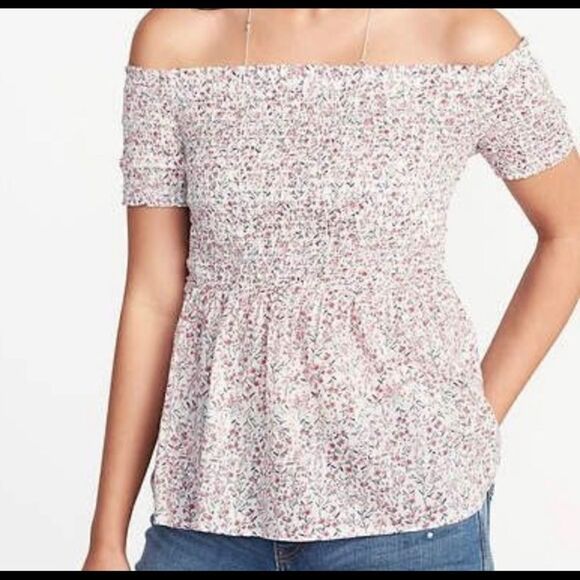 Old Navy Smocked Floral Top - Picture 2 of 8